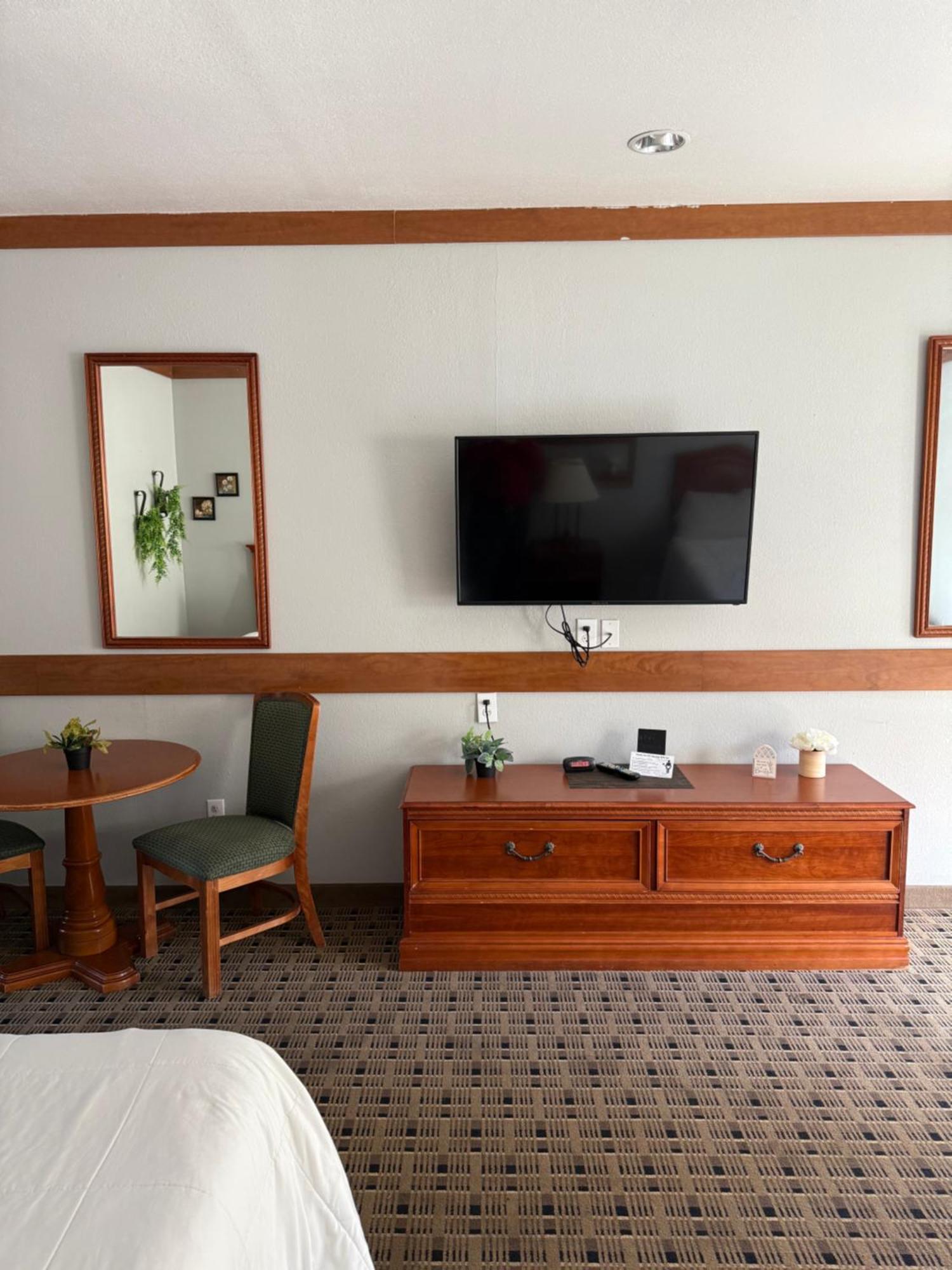 Qualla Cabins And Motel Cherokee Near Casino Whittier Екстер'єр фото