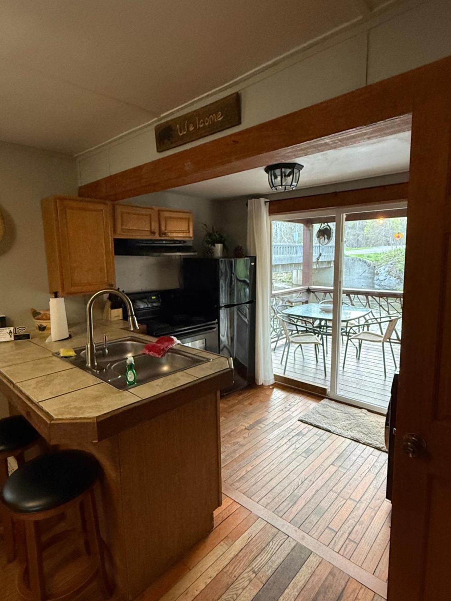 Qualla Cabins And Motel Cherokee Near Casino Whittier Екстер'єр фото